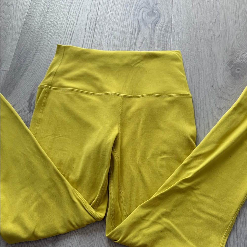Bright Yellow High-Waist Leggings for Active Comfort - Picture 7 of 16